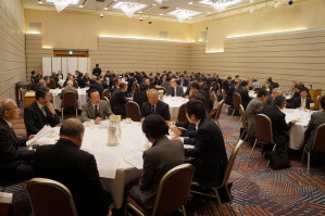 分科会会場ガバナー補佐が進行